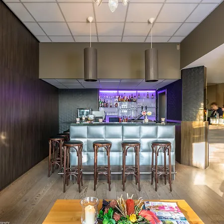 A&o 3* Ρότερνταμ